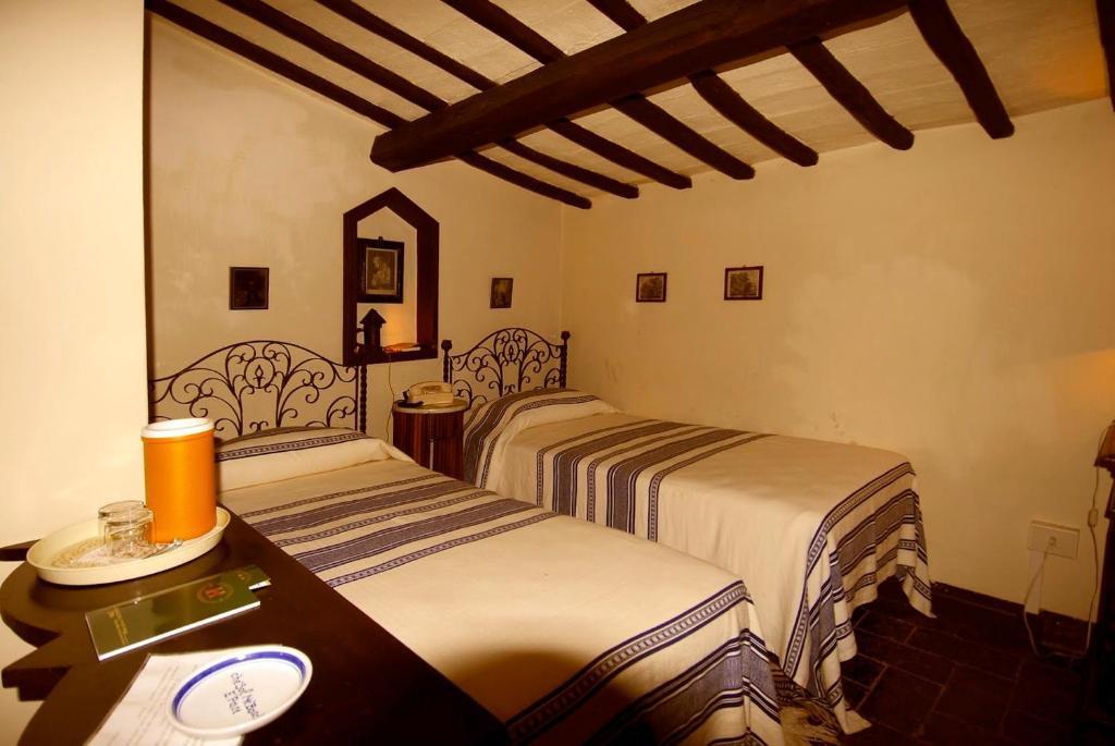 Residenza D'Epoca Eremo Delle Grazie Hotel Monteluco Szoba fotó