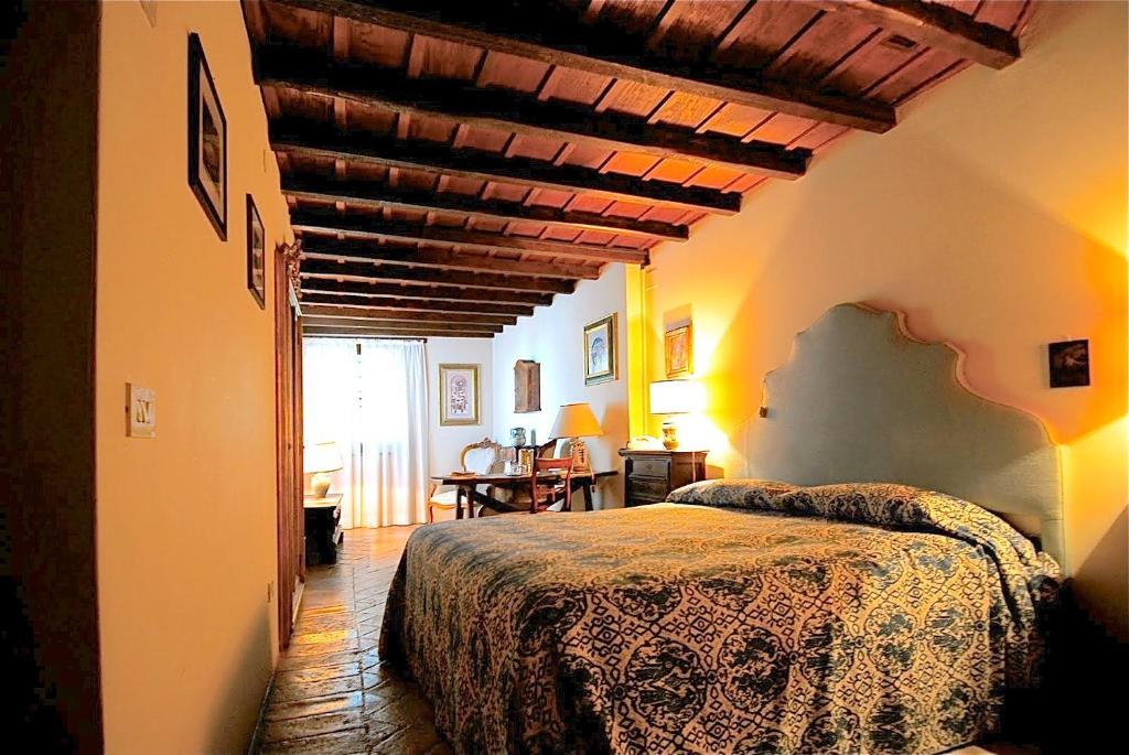 Residenza D'Epoca Eremo Delle Grazie Hotel Monteluco Szoba fotó