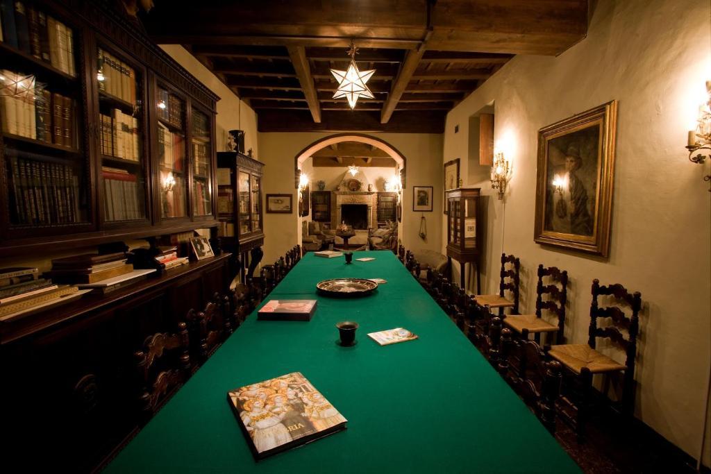 Residenza D'Epoca Eremo Delle Grazie Hotel Monteluco Kültér fotó
